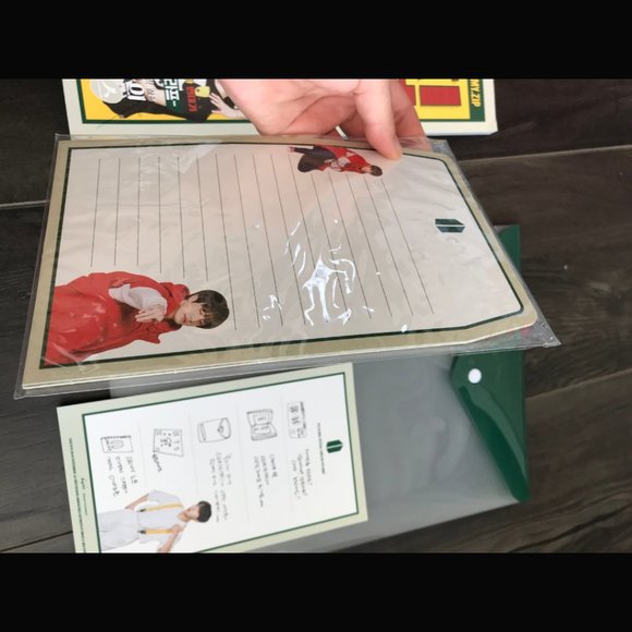 BTS Global Official Fanclub ARMY 5th term Membership ARMY ZIP Full Kit Good RARE - Picture 8 of 8